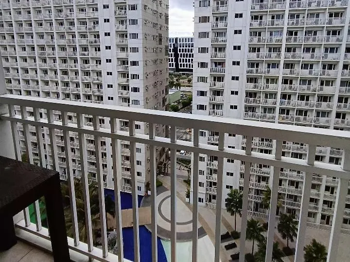 Shore 1 Residences With Balcony Manila Philippines